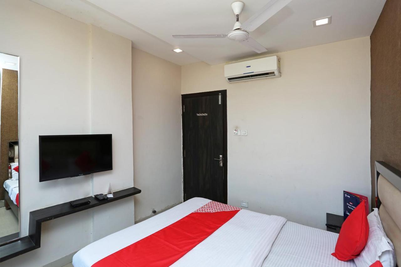 Oyo 6325 Hotel Kiran Rāipur Exteriér fotografie